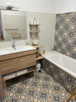 Appartement climatisé F3 proche plage port et aéroport - Chambres d'hôtes Ajaccio