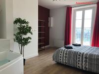 Apartamento con balcón