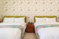 Habitación Cuádruple Estándar con balcón