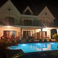 Villa Malandy Appart Hôtel Duplex 1 - B&B