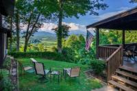 B&B Bryson City - Majestic Mountain Top, Best View in Bryson City! - Bed and Breakfast Bryson City