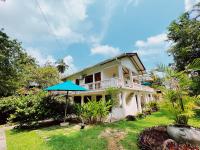 Alice in Paradise - Bed and Breakfast