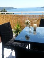 Appartamento con 1 Camera da Letto, Terrazza e Vista Mare
