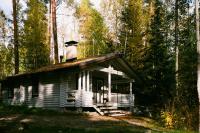 Hütte mit Holzsauna