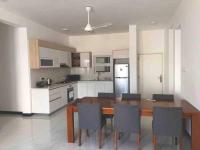 Modern luxury Condo,3 bedroom and 3 bathrooms - B&B Dehiwala-Mount Lavinia