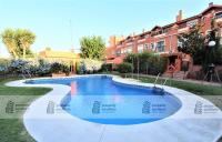 Apartamento Torremolinos - A 600m de la playa de La Carihuela - PISCINA - PARKING GRATIS - EXCELENTE CONEXIÓN WIFI - Chambres d'hôtes Torremolinos