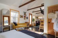 Studio Lit Queen-Size de Luxe 