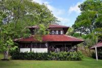 Nongsa Village Peaceful Villa in private beach Resort - B&B Nongsa