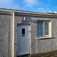 2 Bed Flat Right in Centre of Portrush town - B&B