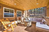 B&B Gleneagle - CO Springs Apartment in the Pines with Treehouse! - Bed and Breakfast Gleneagle