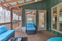 Cozy Conyers Cabin with Fireplace and Pool Table! - B&B Conyers