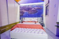 Villa mit eigenem Pool - auf 2 Ebenen