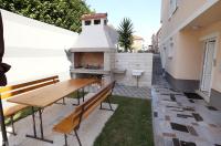 Apartamento con balcón