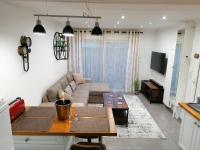 B&B Laveyron - Charmant appartement T2 dans villa avec en supplément spa extérieur de mai à septembre - Bed and Breakfast Laveyron