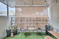 Walk to Fashion Square! Snowbird Condo with Pool - Ferienwohnung Scottsdale