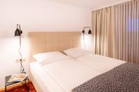 Comfort Two-Bedroom Apartment with Balcony