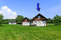 Resort by Lake Partwitz with Stunning Water Views - Bed and Breakfast Elsterheide