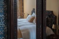 Queen Room with Garden View