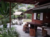 Green Season Cottage - B&B