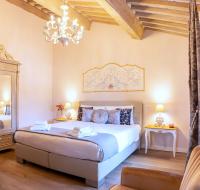 King Room with Mountain View