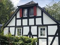 B&B Eslohe - Fachwerk Ferienhaus 1764 - Bed and Breakfast Eslohe