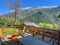 Allemond - Restful 2 bed apartment for ski, cycle & family - Chambres d’hôtes Allemond