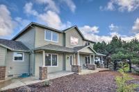 Spacious Bandon Getaway - 2 Blocks to Ocean! - B&B