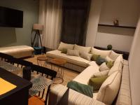 Captivating 2-Bed Apartment in Tunis - Chambres d’hôtes Tunis