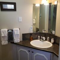 Tweepersoonskamer met 2 Tweepersoonsbedden en Kitchenette