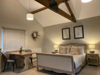 B&B Whitby - White House Farm - Beautiful Self Contained Courtyard Rooms - Bed and Breakfast Whitby
