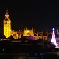 AvantiStays La Campana, con un balcón que te enamorará del ambiente de Sevilla - Chambres d'hôtes Séville