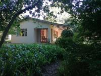 L Chiam Self-Catering Cottage - B&B Winterton