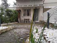 Appartamento Signorini Bolognaholidayhome - Parcheggio e Giardino privato - Holiday House Bologna Garden Parking - B&B Bologna