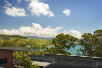 Pinnacle Apartments on Hamilton Island by HIHA - Bed and Breakfast