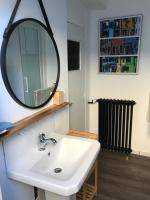 Camera Doppia con Letti Singoli con Bagno Privato 