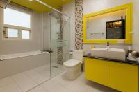 Kamer met Queensize Bed en Balkon