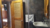 Deluxe Double or Twin Room with Balcony