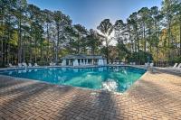 Resort Villa on Golf Course with Beach Access! - Ferienwohnung Pawleys Island