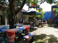 Diyan Padhang Homestay &Kedai Kopi Rempah - Chambres d'hôtes Godean