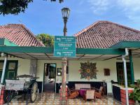 Pamularsih Homestay - Bed and Breakfast Jogjakarta