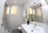 Piso Reformado a 2 Min del Casco Viejo Con Garaje Gratis - B&B Bilbao