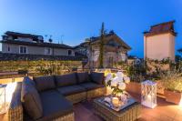 Casa Ottone - Residenze Seicento - A superb bright flourish apartment with grand terrace inside Lucca City Centre - Bed and Breakfast Lucca