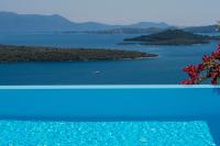 Villa Pasithea - breathtaking seaviews, infinity pool, privacy, close to the beach - B&B Nydri