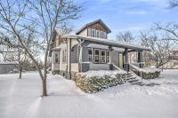 Three Oaks Retreat - Bed and Breakfast