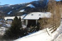 Lilly Chalet- Apartments with private sauna, close to ski lifts - B&B Bad Kleinkirchheim
