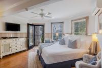 Deluxe Studio with Partial Ocean View and Terrace