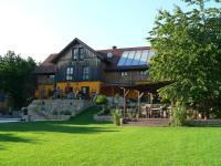 B&B Langquaid - Reiterhof vom Litzlbach - Bed and Breakfast Langquaid