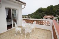 Tweepersoonskamer met 2 Aparte Bedden en een Terras