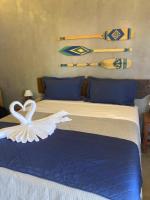 Queen Suite with Pool View