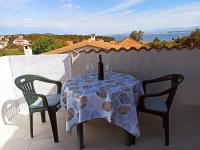 Studio with Shared Terrace